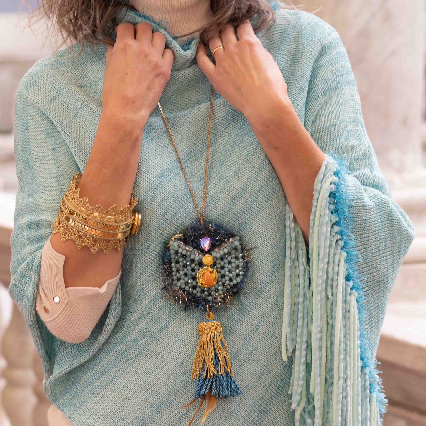 Collana con ciondolo in lana e nappa - Necklace with pendant and tassel