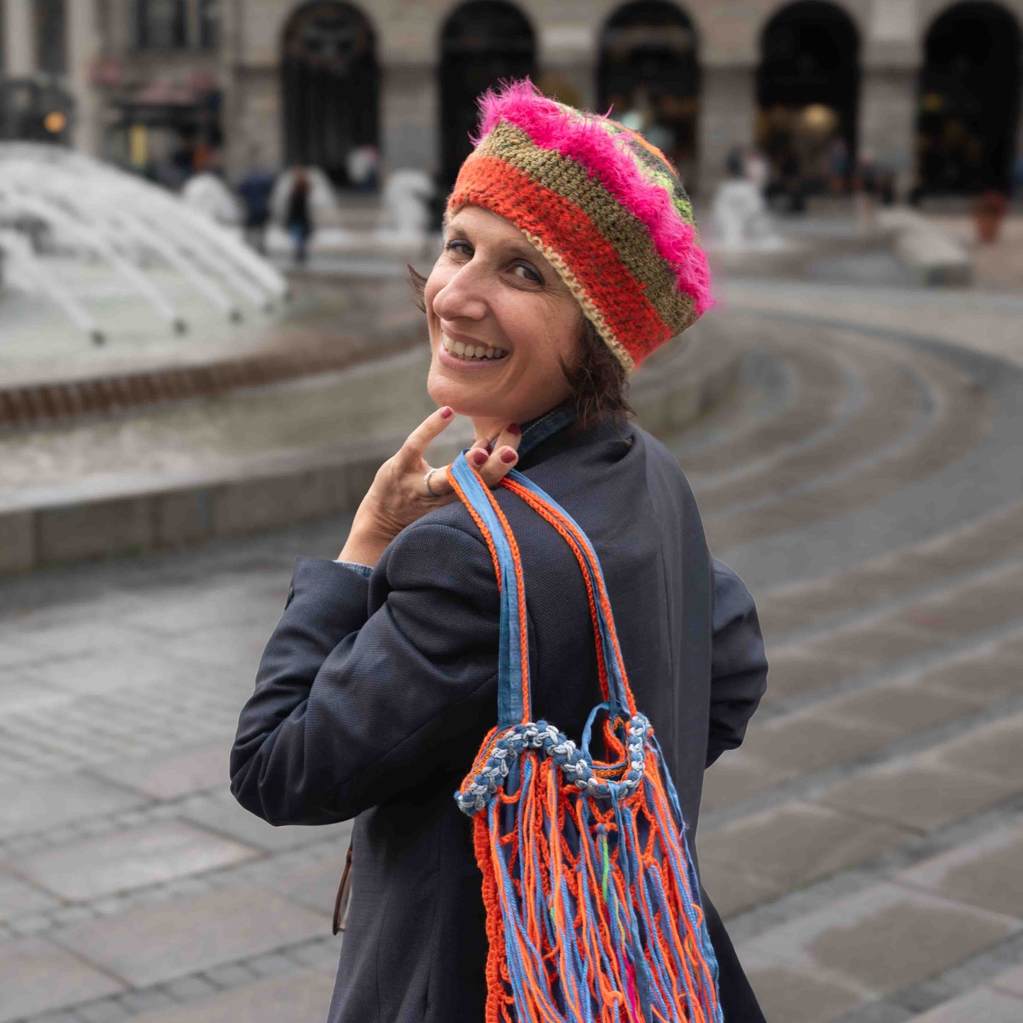 Sacca rete crochet in lana, fodera in seta - Wool crocheted net bag, silk lining