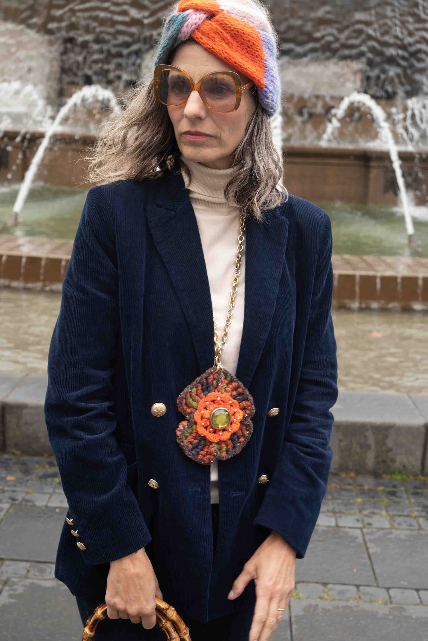 Collana con fiori crochet -  Necklace with crocheted flowers