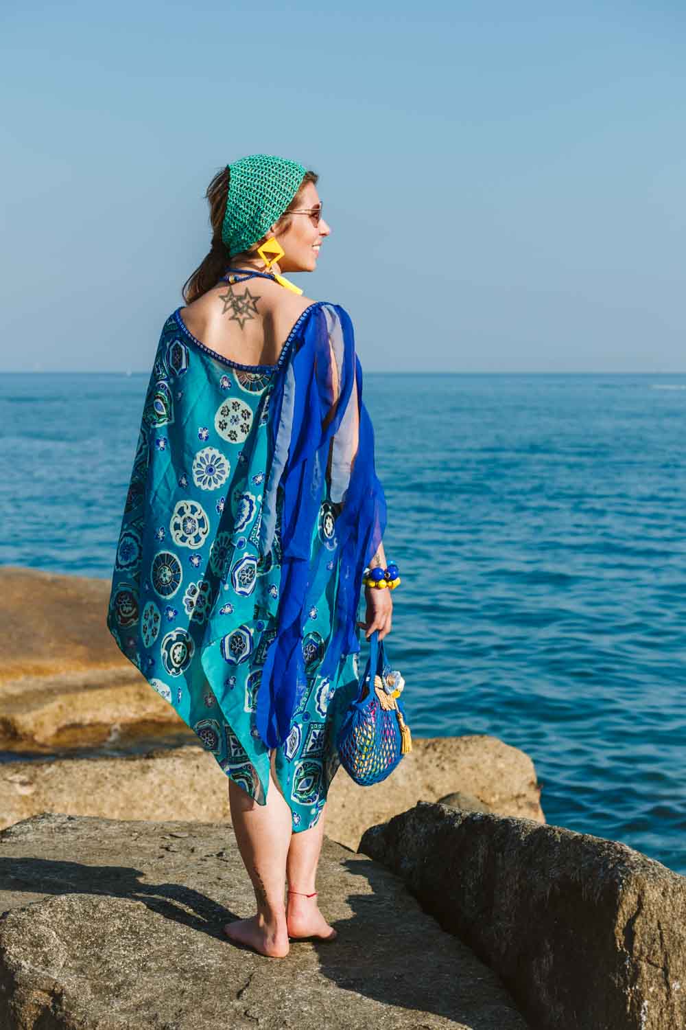 Poncho in georgette monospalla - One-shoulder georgette poncho