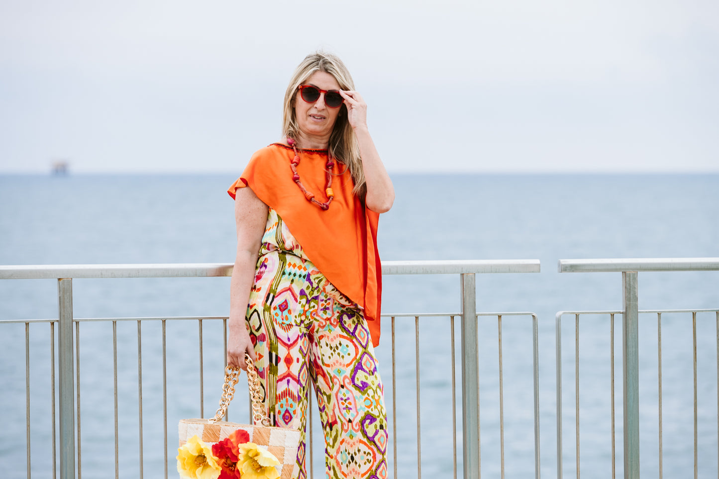 Poncho in cady lucido color arancione - Brighted orange cady poncho