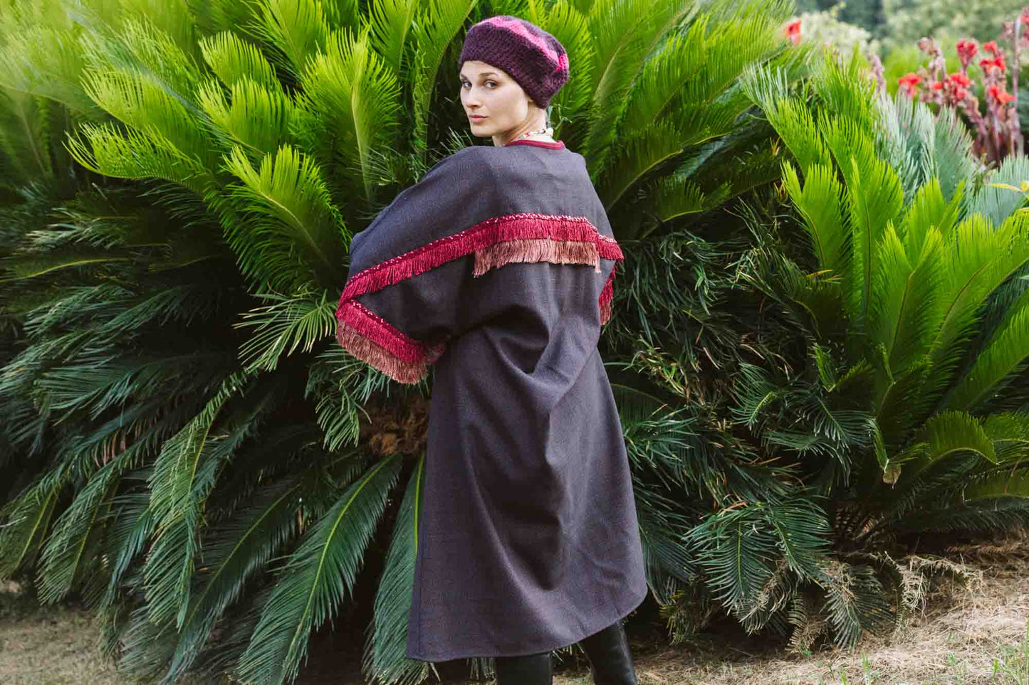 Kimono in lana dettagli rosso cherry - Cherry red detailed wool kimono