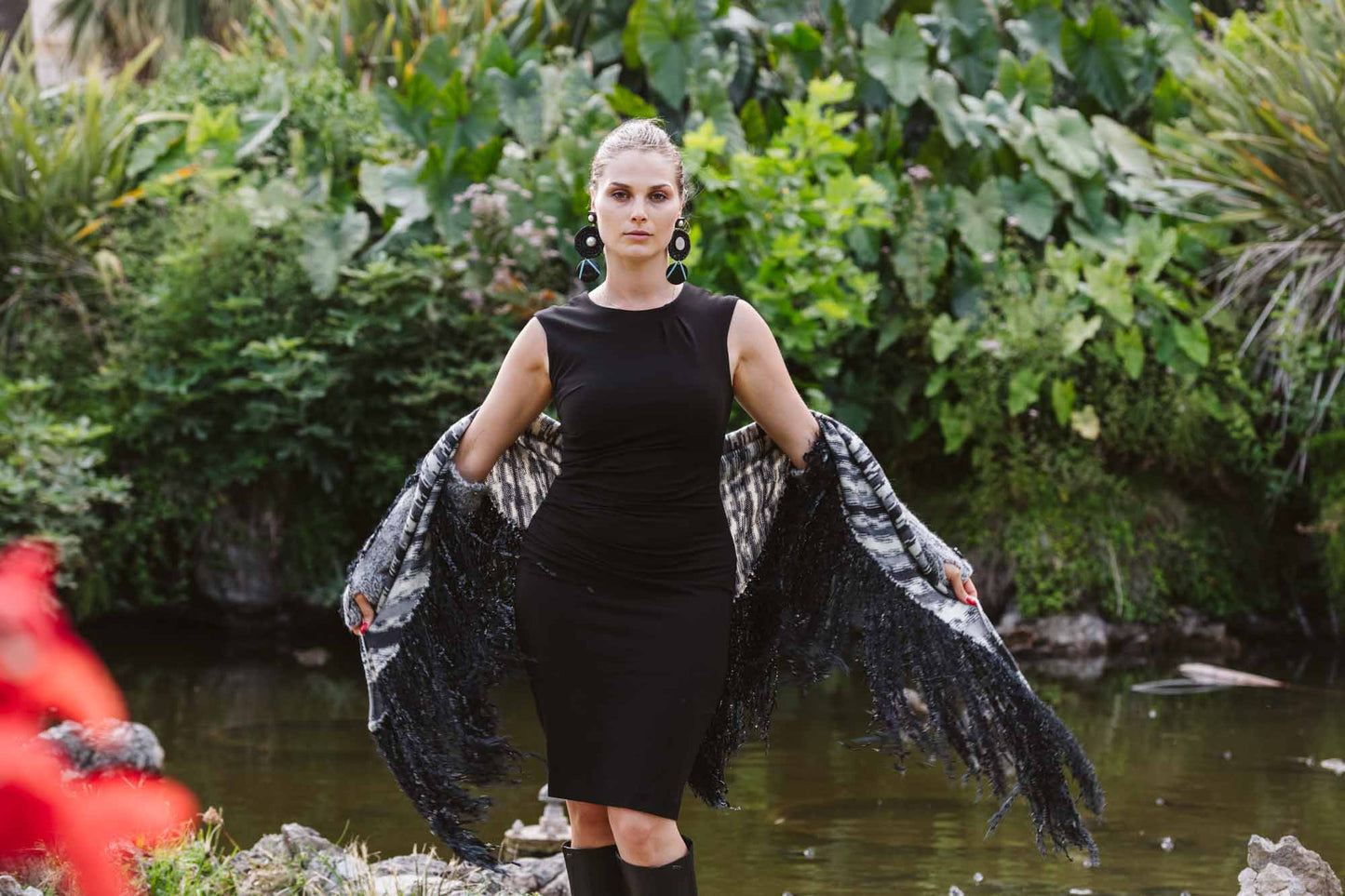 Scialle in lana merino - Merino black shawl
