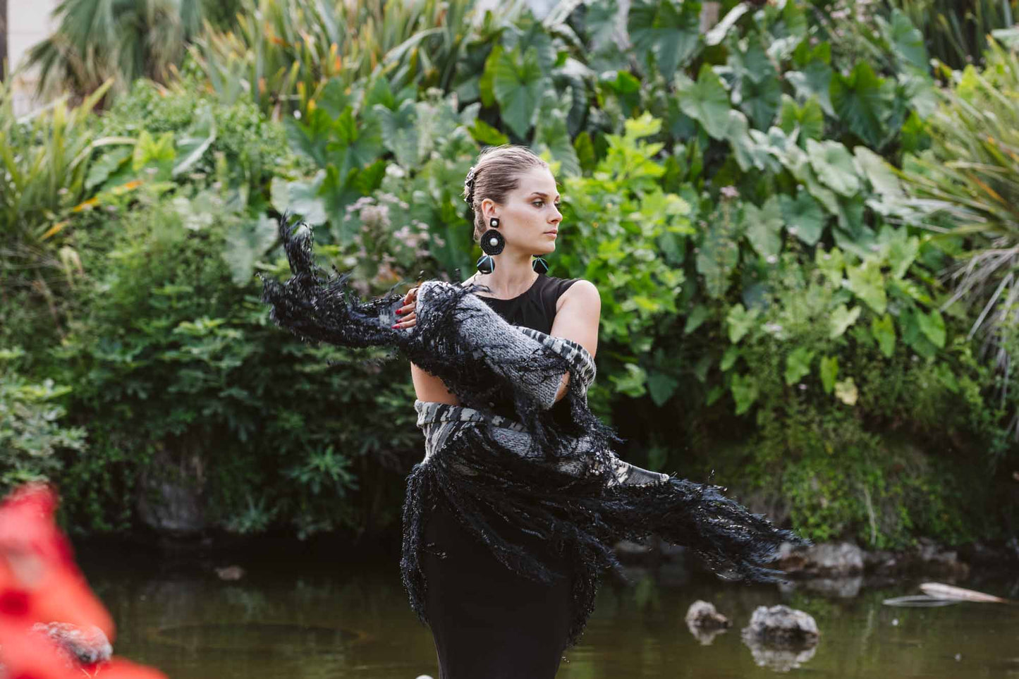 Scialle in lana merino - Merino black shawl