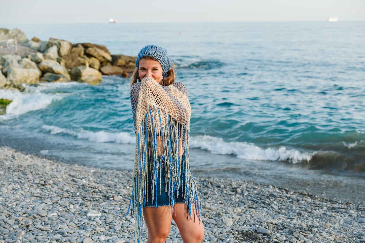 Scialle in lino e lurex con frange - Linen and lurex yarns shawl with fringes