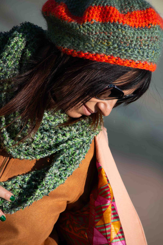 Berretto basco in lana arancione e verde - Basque hat in orange and green wool