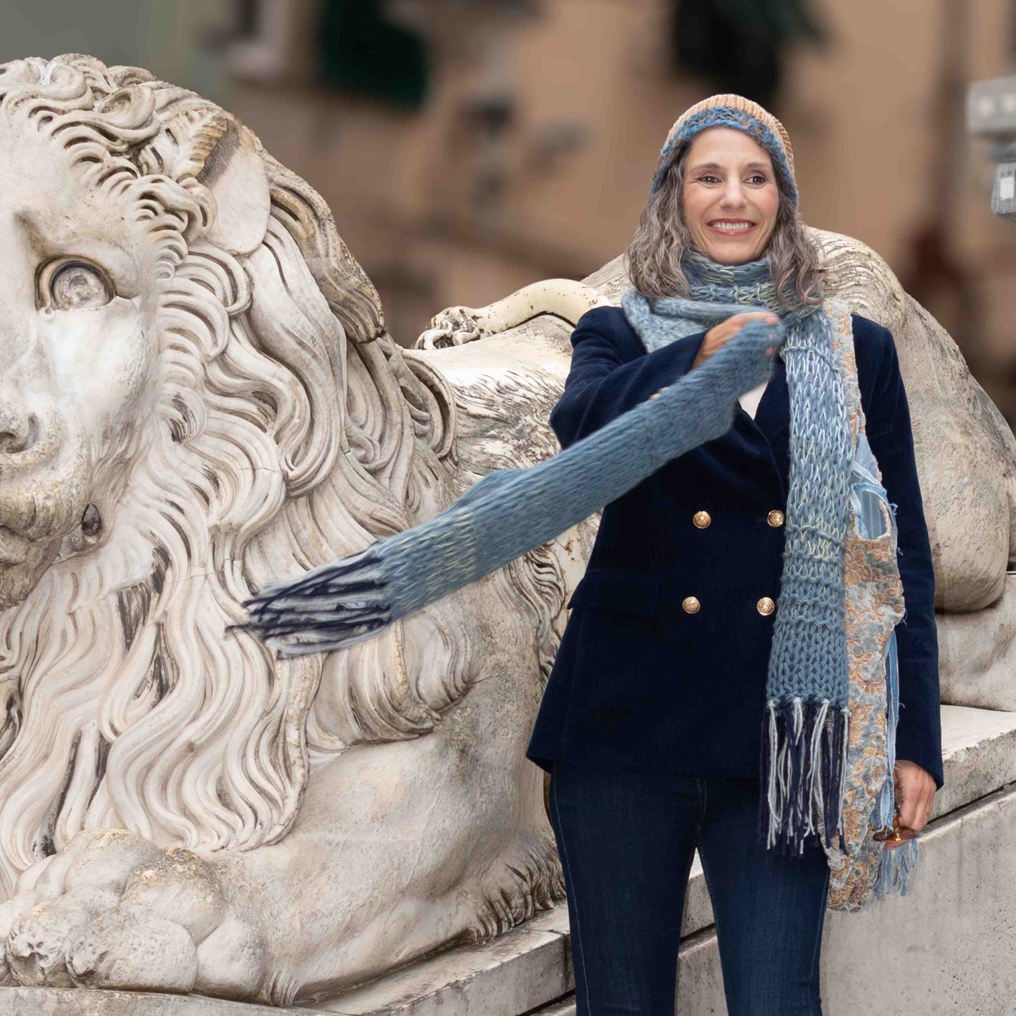 Sciarpa in misto alpaca color azzurro polvere scuro e kid mohair - Dark powder blue alpaca wool and kid mohair scarf