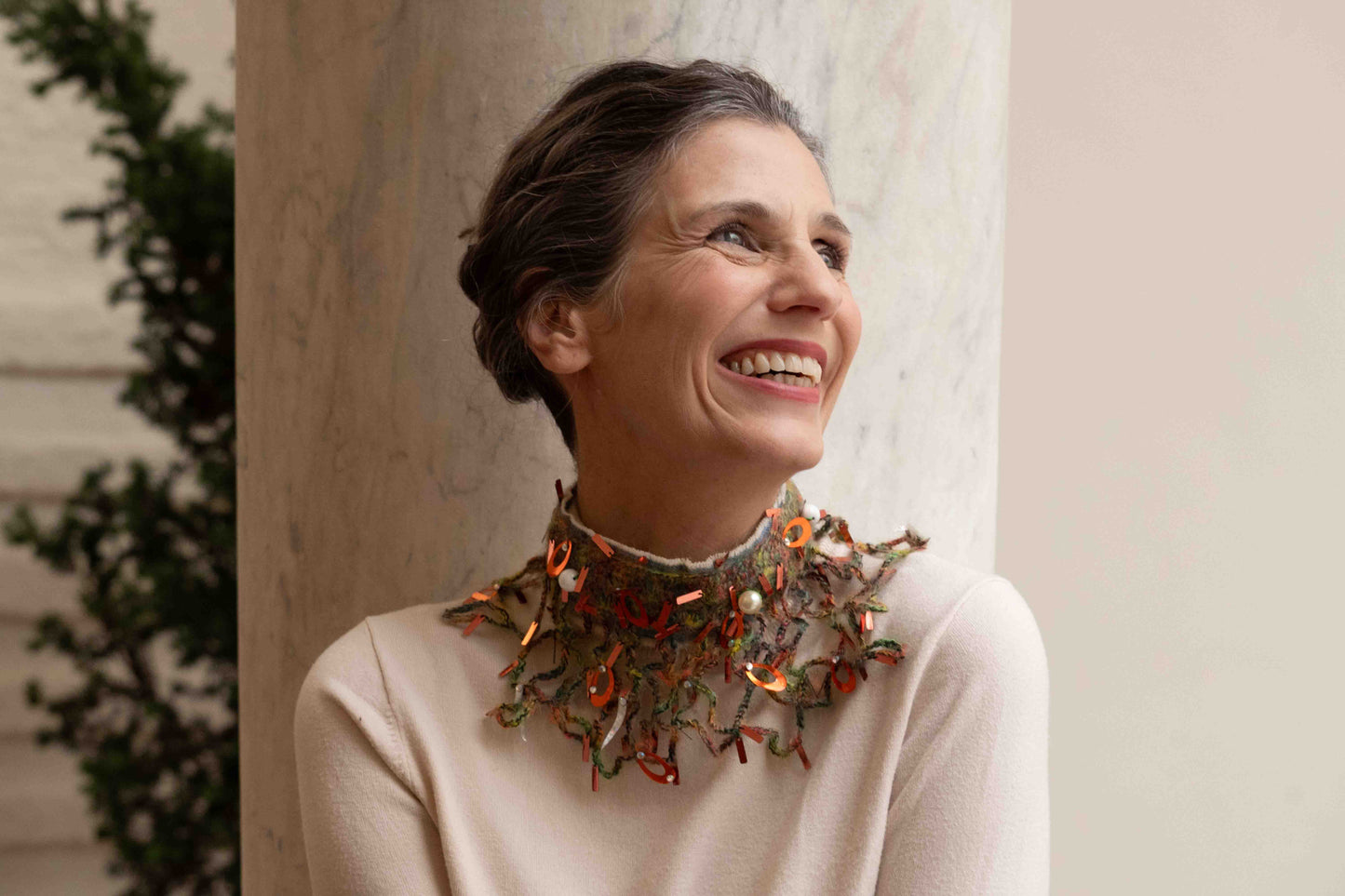 Collana gorgera in jeans, mohair e paillettes - Denim, sequins and mohair woolen gorget necklace